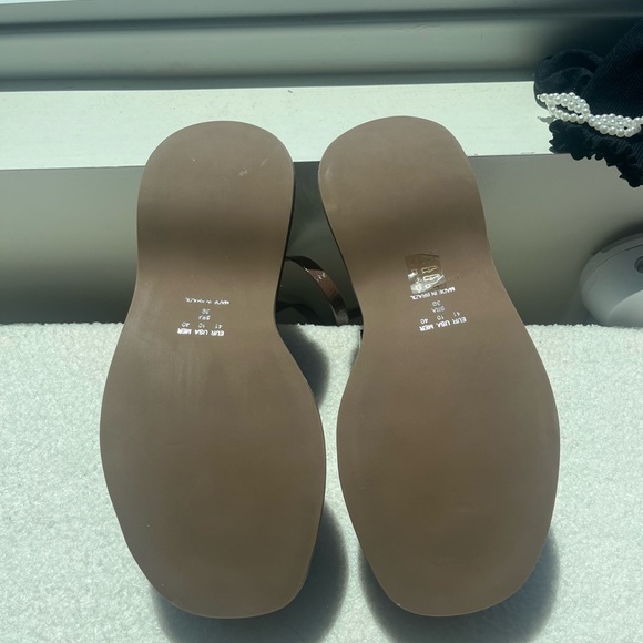 Vicenza Slingback Platform Heels - Picture 3 of 8